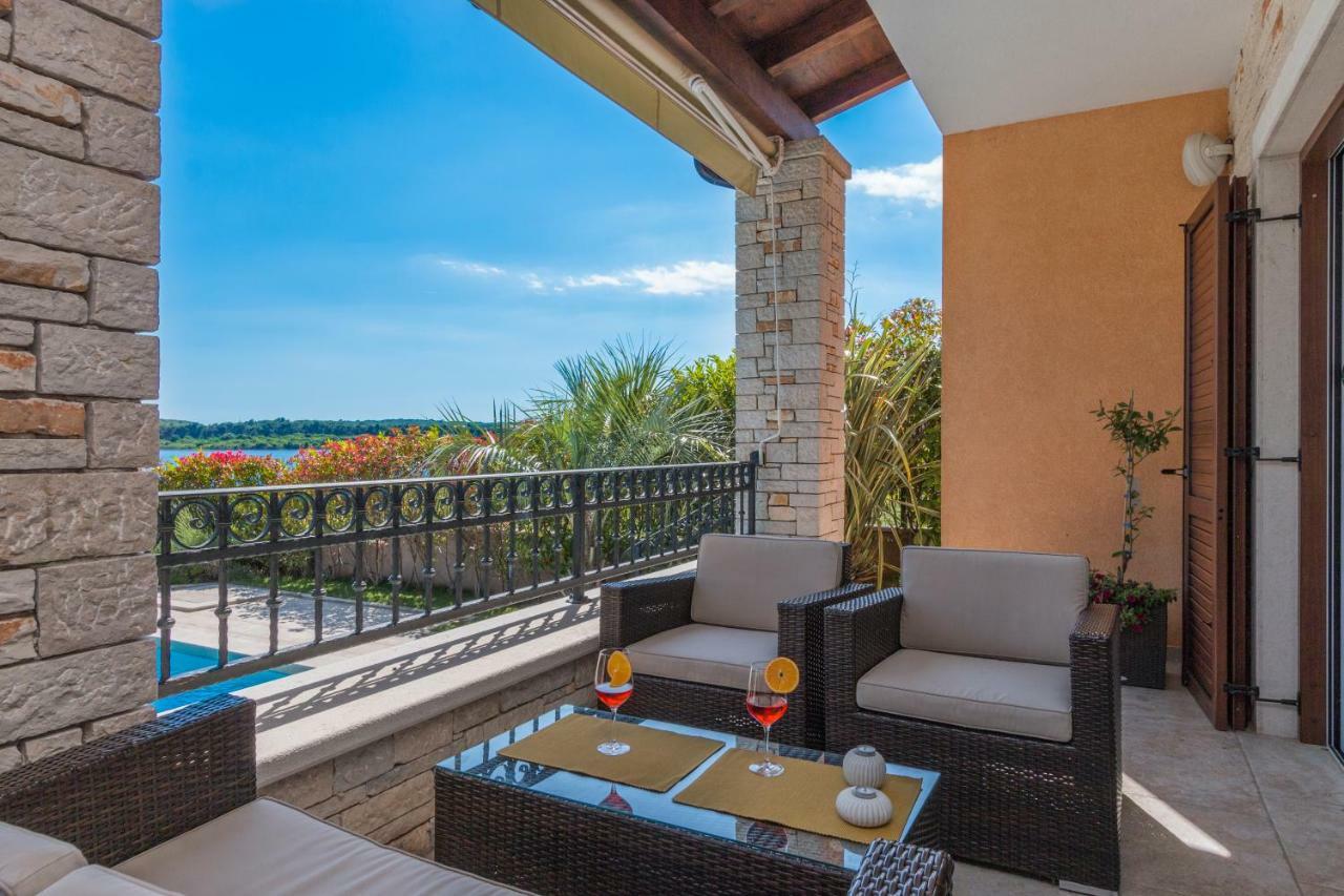Villa Suprema Помер Экстерьер фото